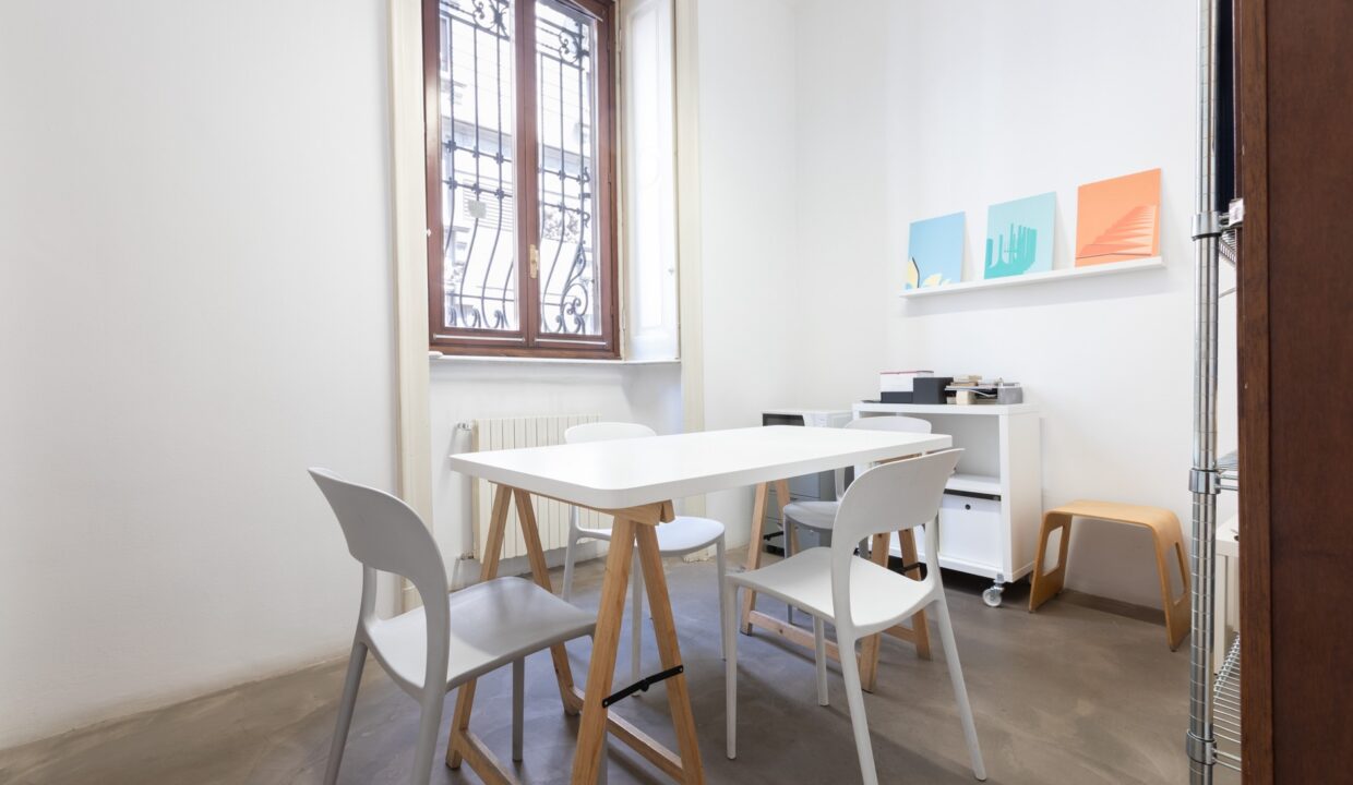 8_via_Mayr_10_ufficio