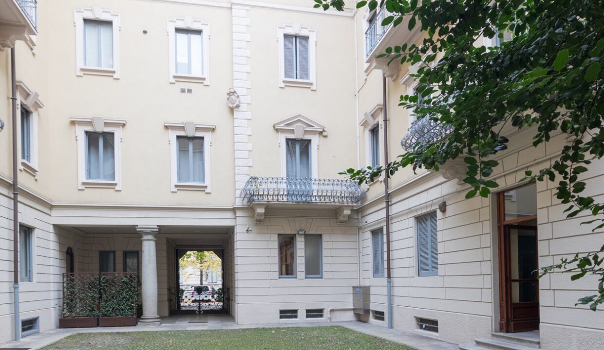 via_Alberto_da_Giussano_17_alta_024