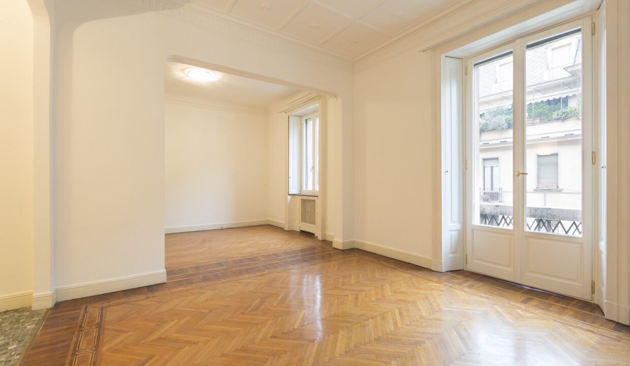 via_Tommaso_Salvini_4_010