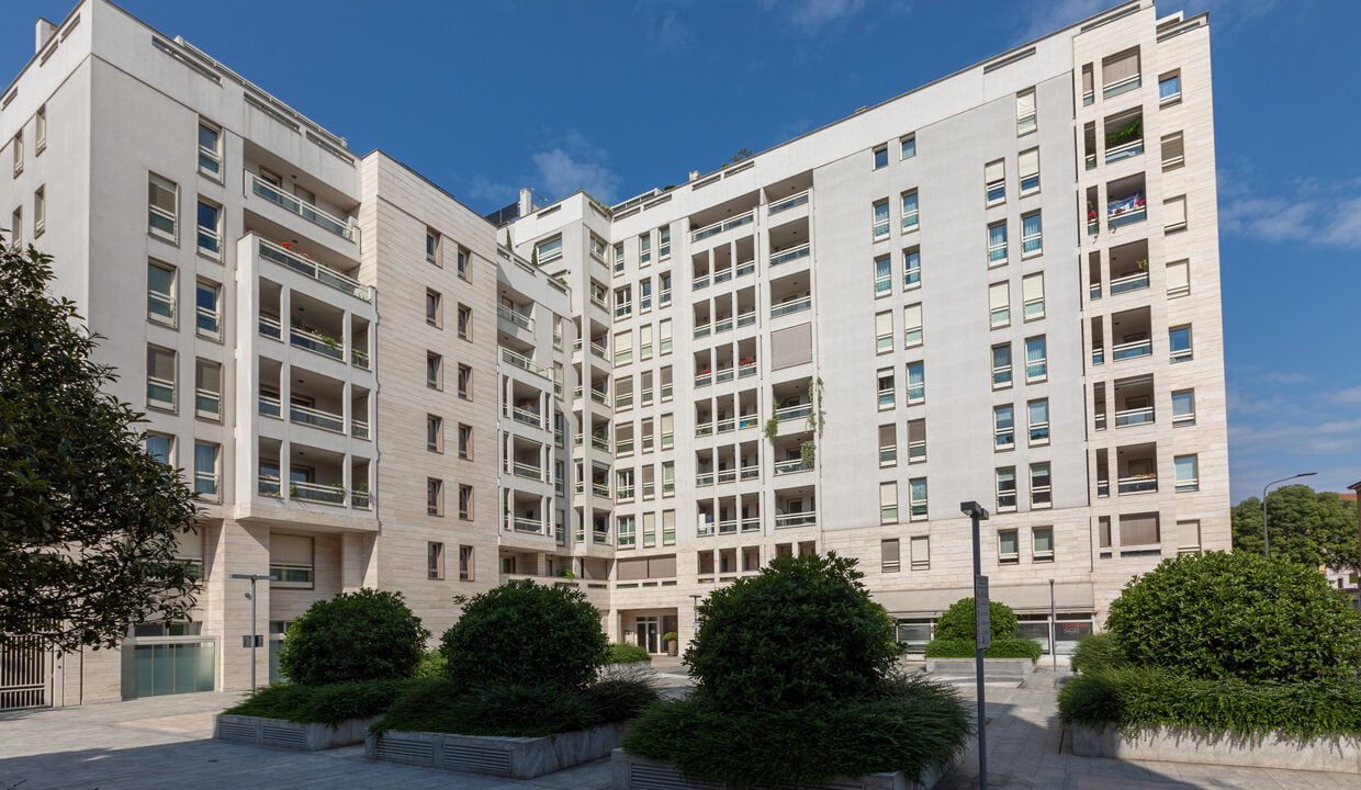 8_via_Maestri_Campionesi_16