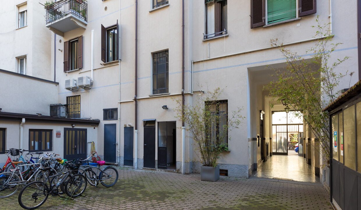 19_viale_Coni_Zugna_12