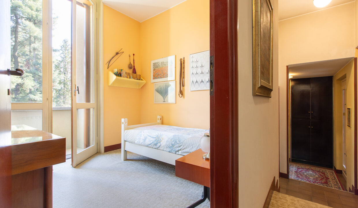 18_via_Monte_San_Martino_102_Gallarate