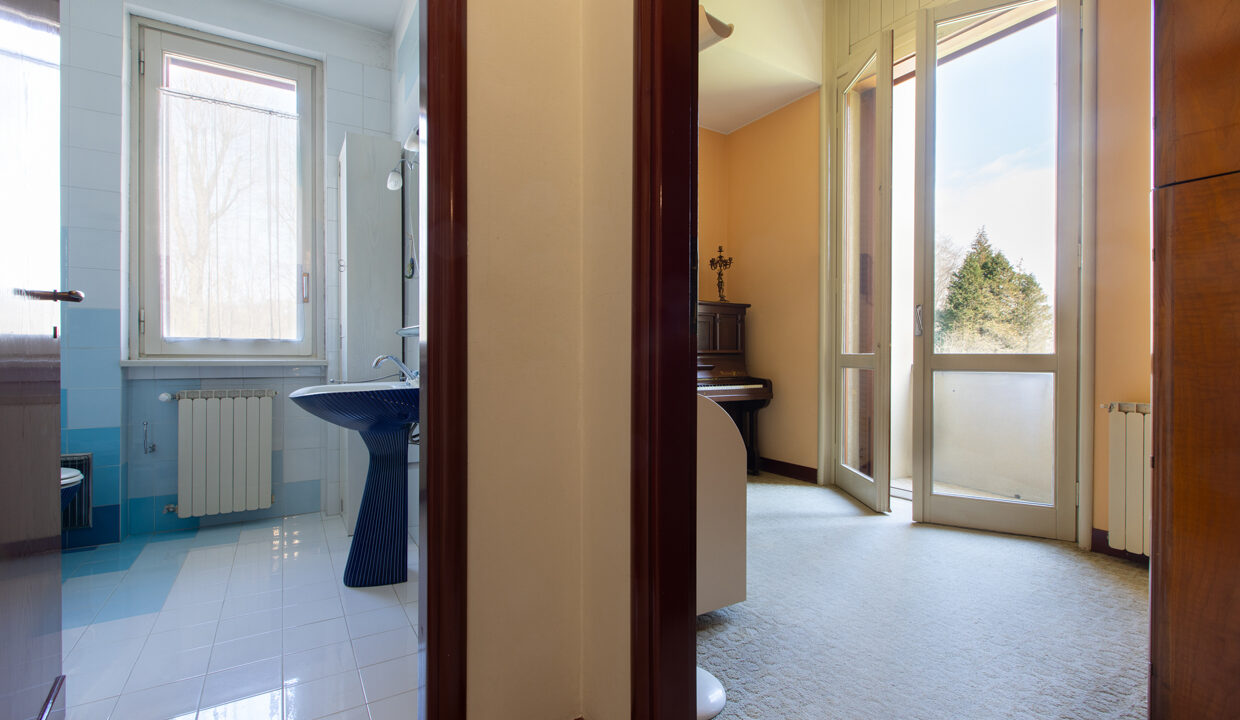 19_via_Monte_San_Martino_102_Gallarate