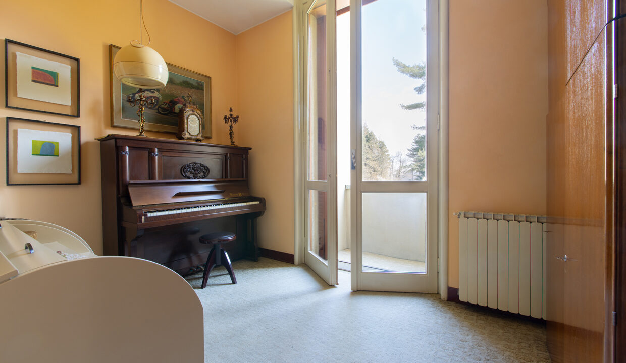 20_via_Monte_San_Martino_102_Gallarate