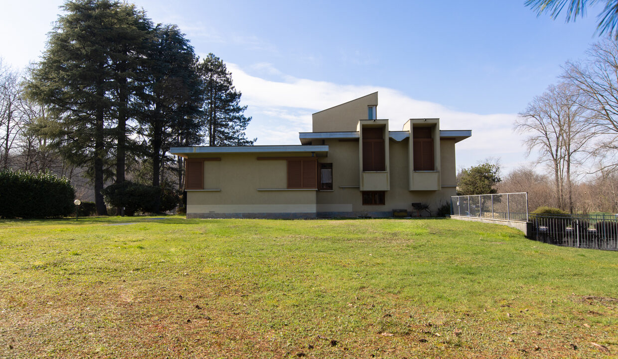 33_via_Monte_San_Martino_102_Gallarate