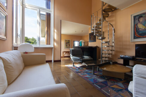 3_via_Monte_San_Martino_102_Gallarate