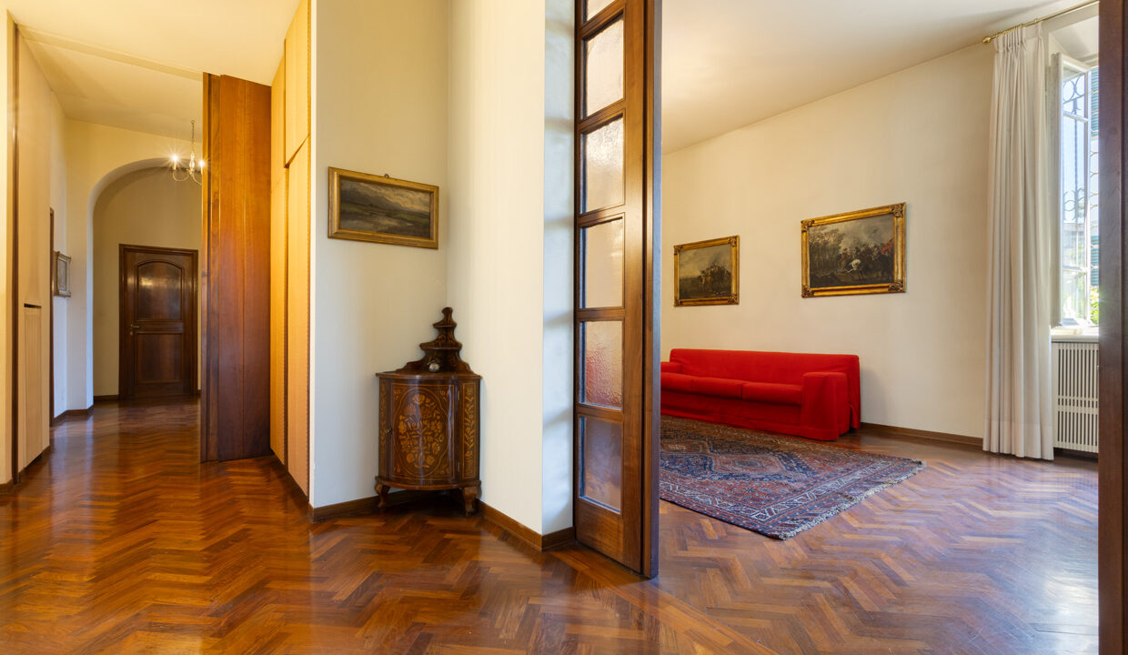1_villa_Lucca