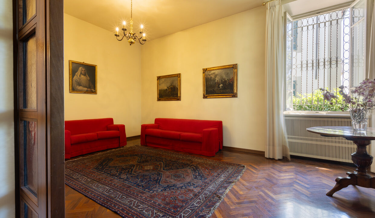 2_villa_Lucca