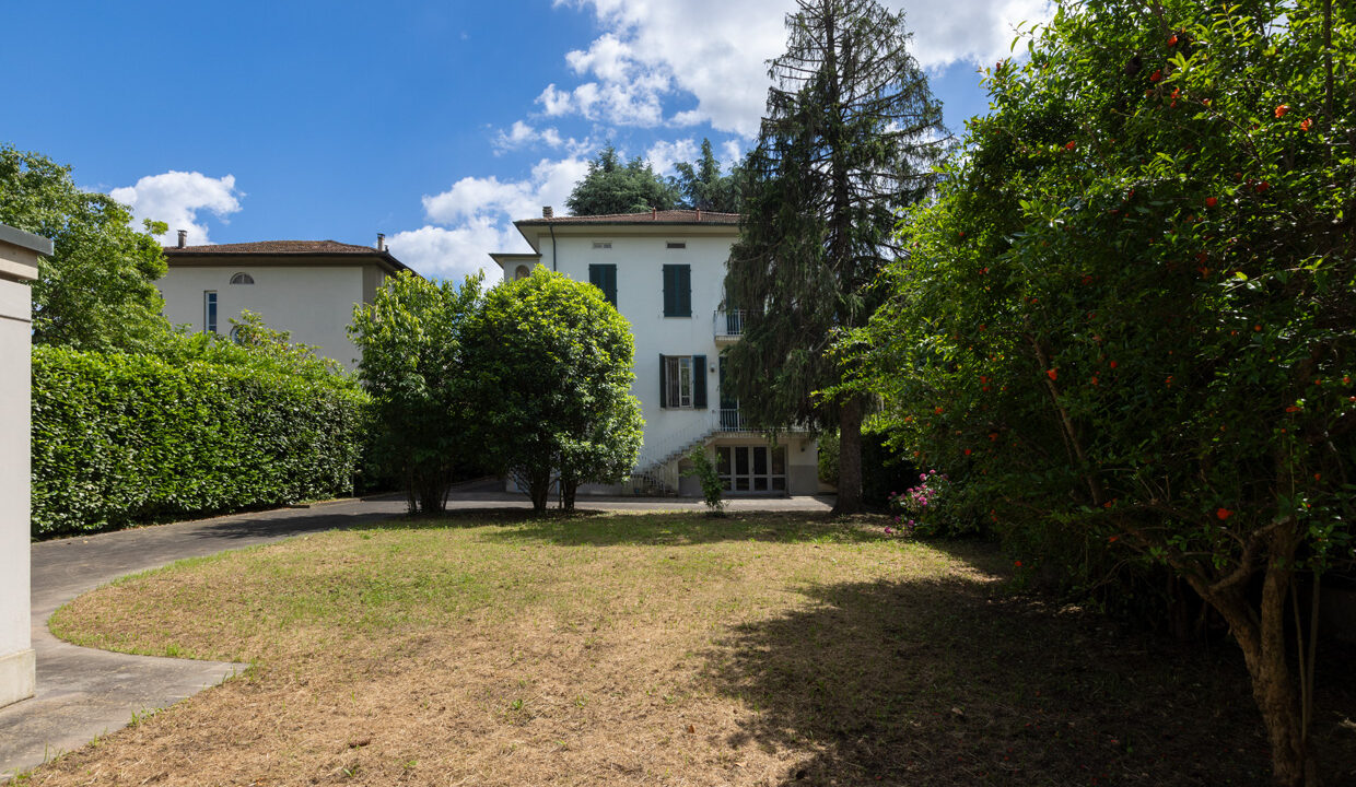 42_villa_Lucca