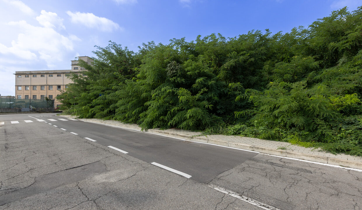 12_via_Monte_Generoso-Caronno_Pertusella