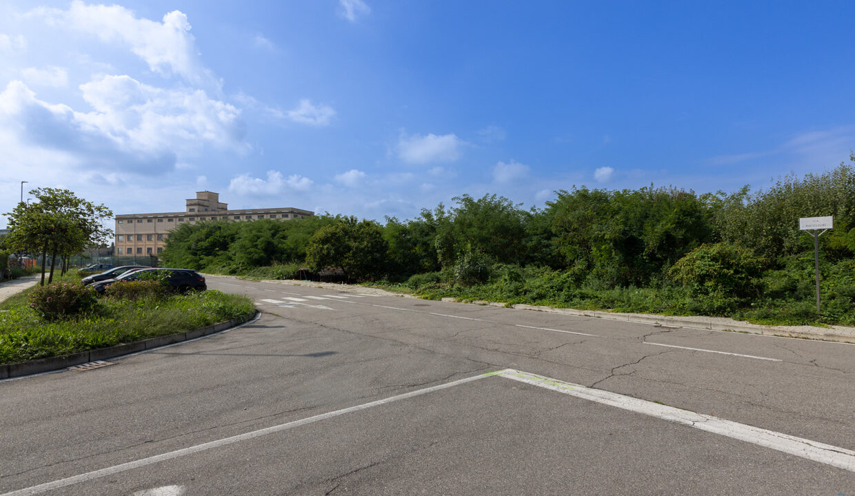 16_via_Monte_Generoso-Caronno_Pertusella