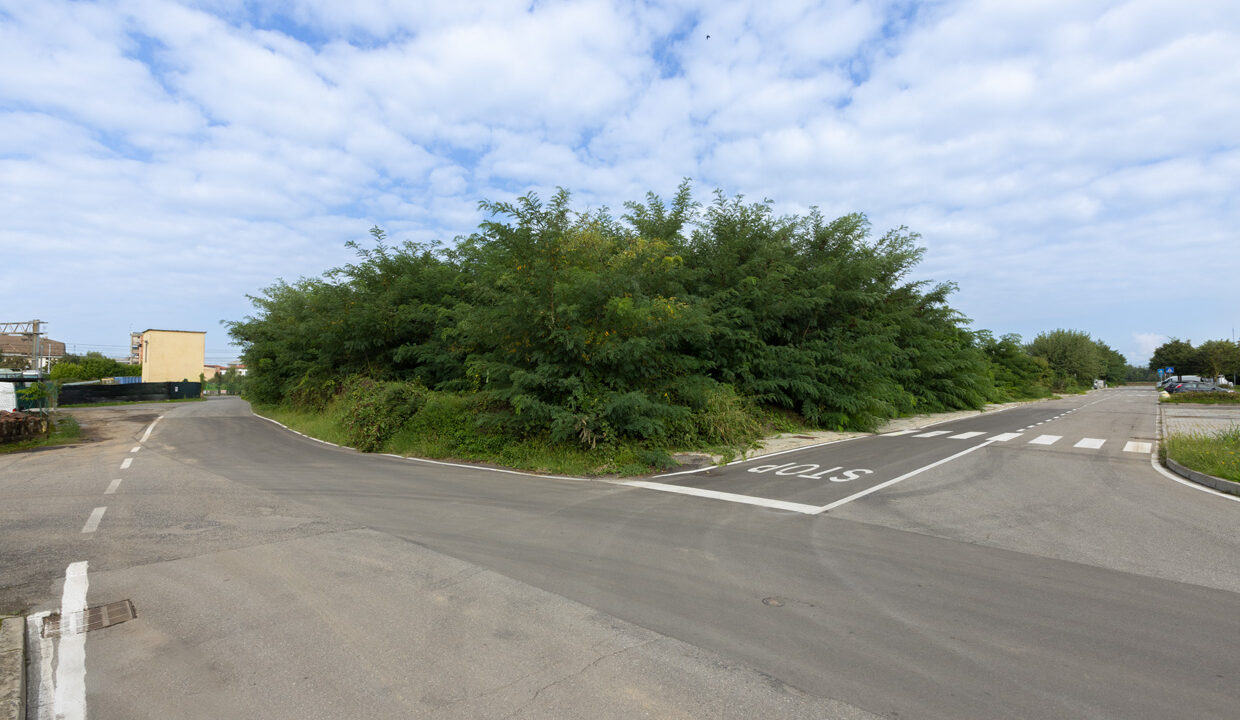 3_via_Monte_Generoso-Caronno_Pertusella