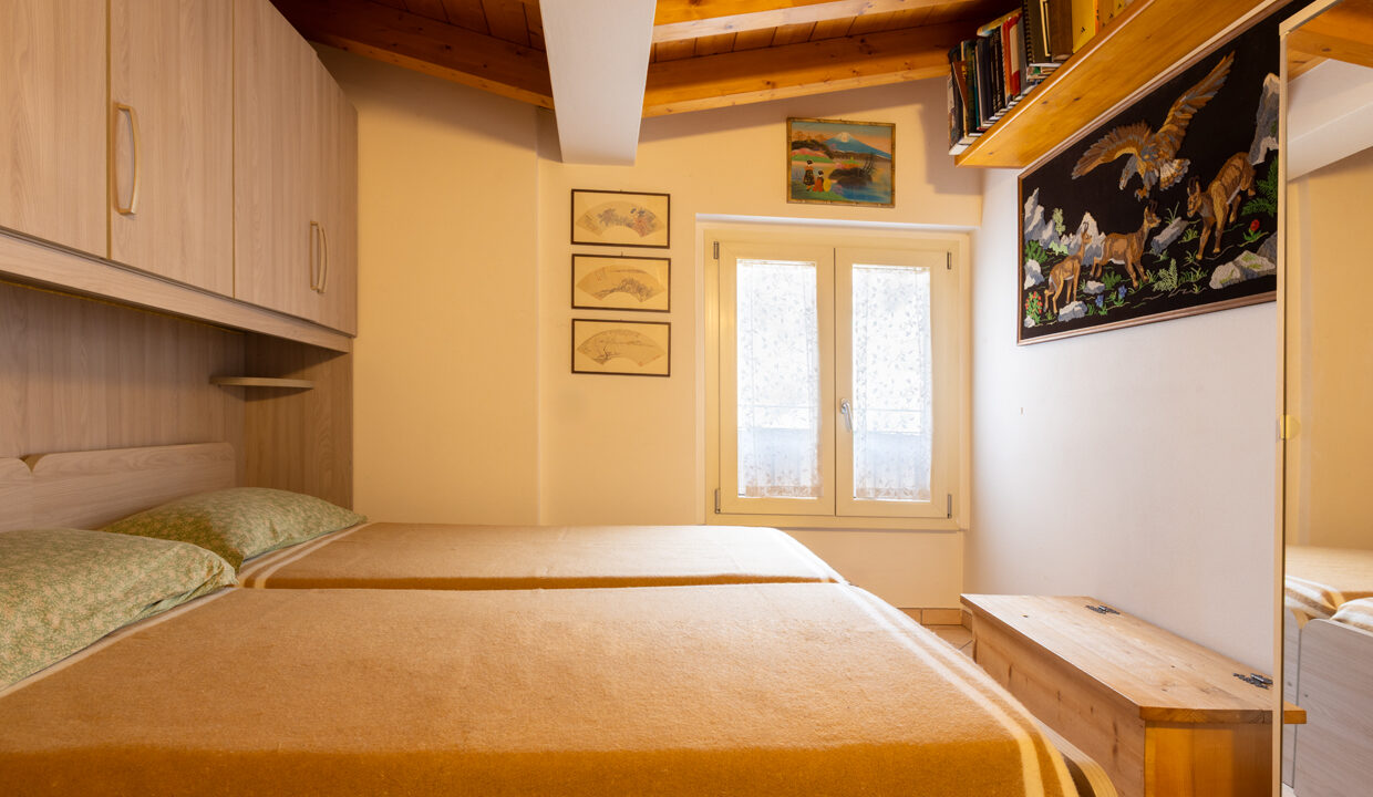 22_via_Rezzo_4_Porlezza