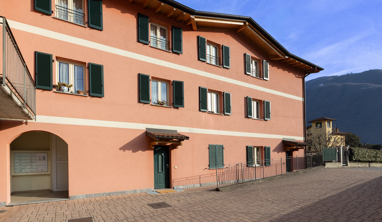 28_via_Rezzo_4_Porlezza