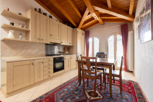 5_via_Rezzo_4_Porlezza