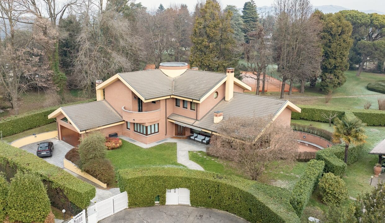 10_Strada_Privata_della_Chiocciola_32_Carimate_(drone)